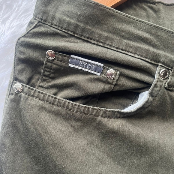 Hugo Boss Olive Green Chinos/ Trousers - Picture 9 of 14